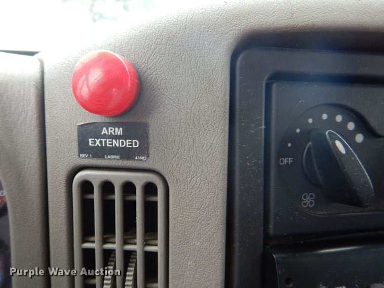 image for item DS8035 2011 International WorkStar 7400SFA  refuse truck