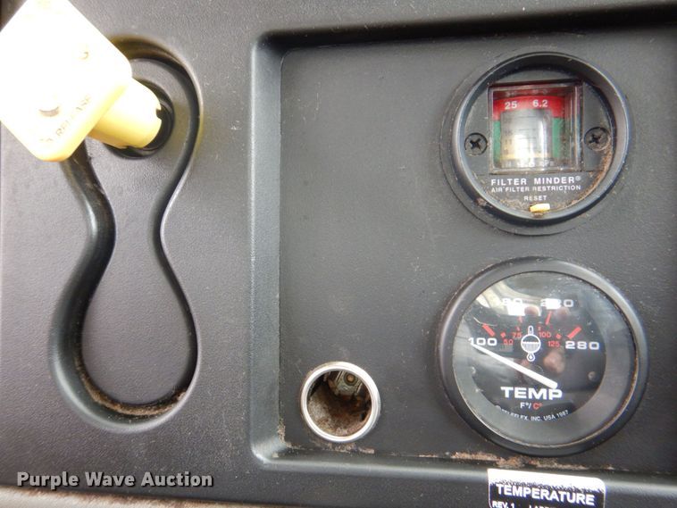 image for item DS8035 2011 International WorkStar 7400SFA  refuse truck