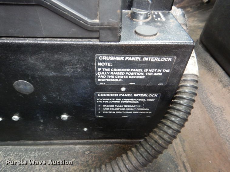 image for item DS8035 2011 International WorkStar 7400SFA  refuse truck