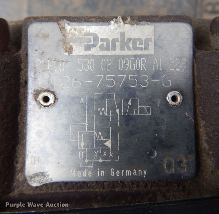 image for item DS8035 2011 International WorkStar 7400SFA  refuse truck