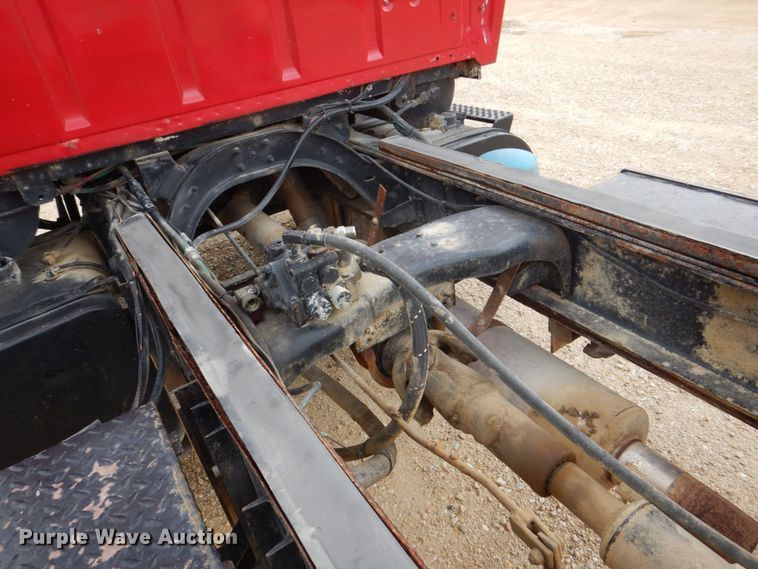 image for item DS8036 1978 Ford 9000  truck cab and chassis