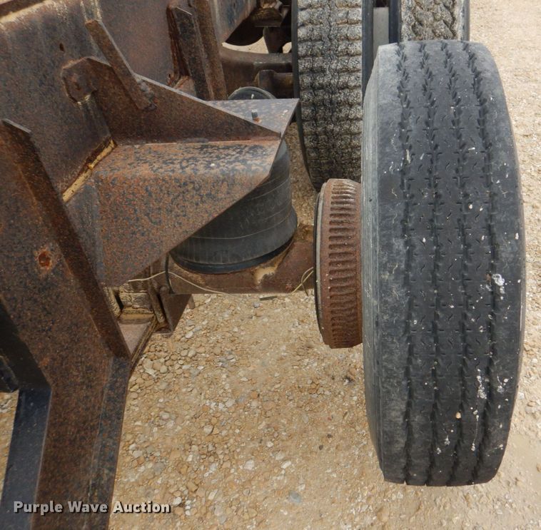 image for item DS8036 1978 Ford 9000  truck cab and chassis