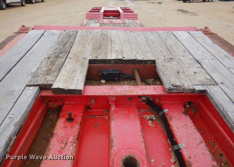 image for item DS8037 1992 Load King 403DFP  lowboy equipment trailer