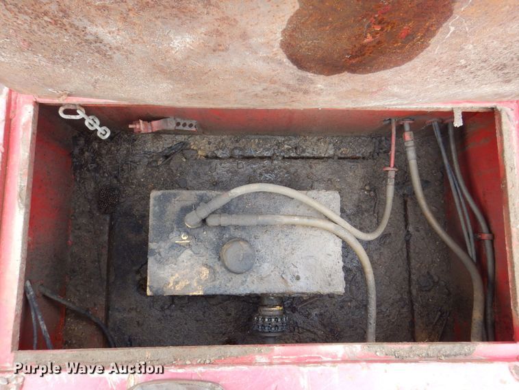 image for item DS8037 1992 Load King 403DFP  lowboy equipment trailer