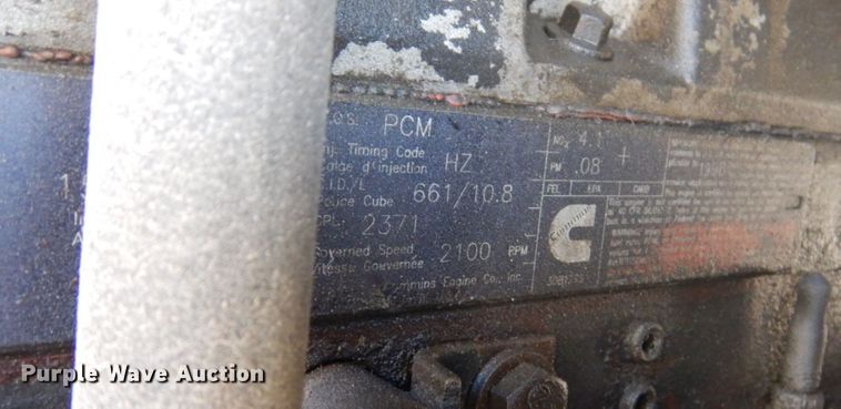 image for item DS8040 1999 Sterling LT9513  truck cab and chassis