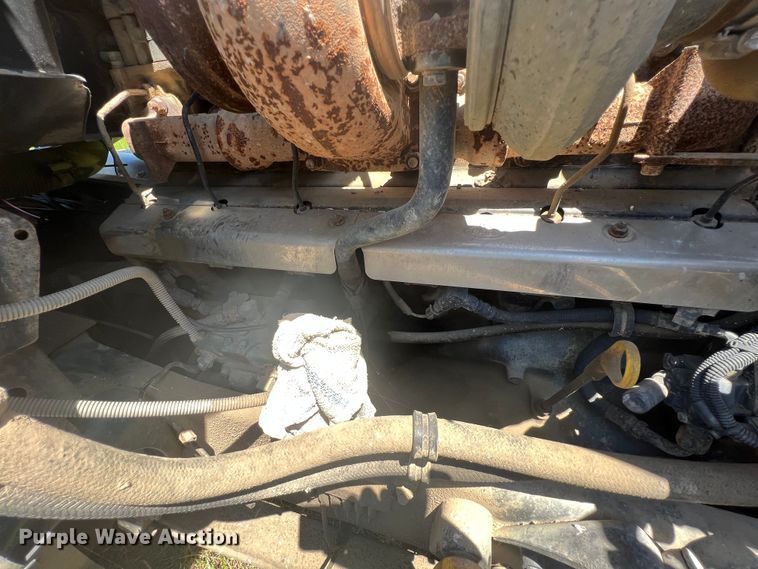 image for item HL9021 2002 Mack CH612  semi truck