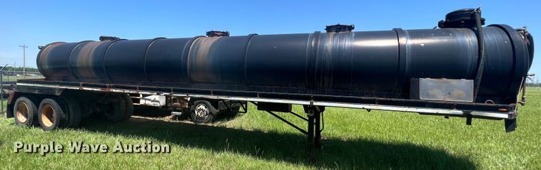 image for item HL9023 1992 Herring Fabrication 130V  vacuum trailer
