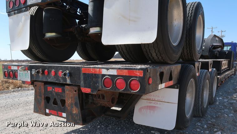 image for item IY9107 1998 Trail King TK130MDG-663  lowboy equipment trailer
