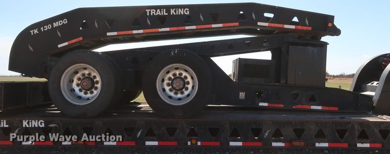 image for item IY9107 1998 Trail King TK130MDG-663  lowboy equipment trailer