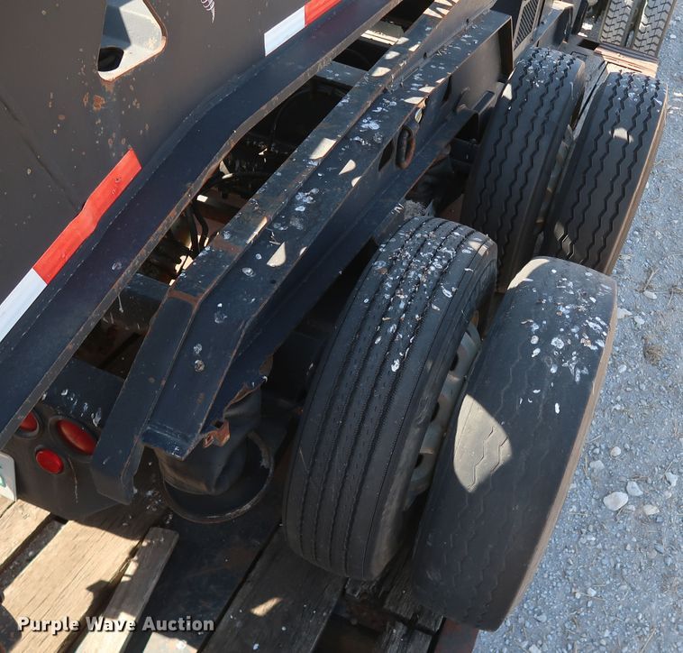 image for item IY9107 1998 Trail King TK130MDG-663  lowboy equipment trailer