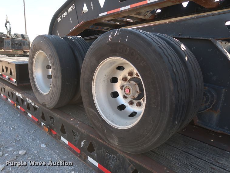 image for item IY9107 1998 Trail King TK130MDG-663  lowboy equipment trailer