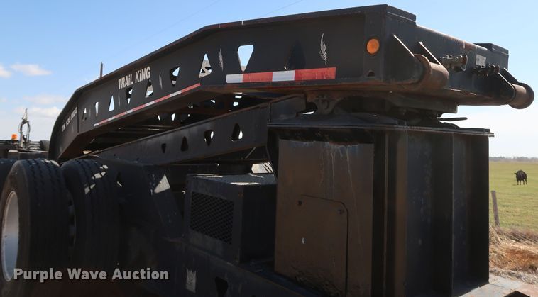 image for item IY9107 1998 Trail King TK130MDG-663  lowboy equipment trailer