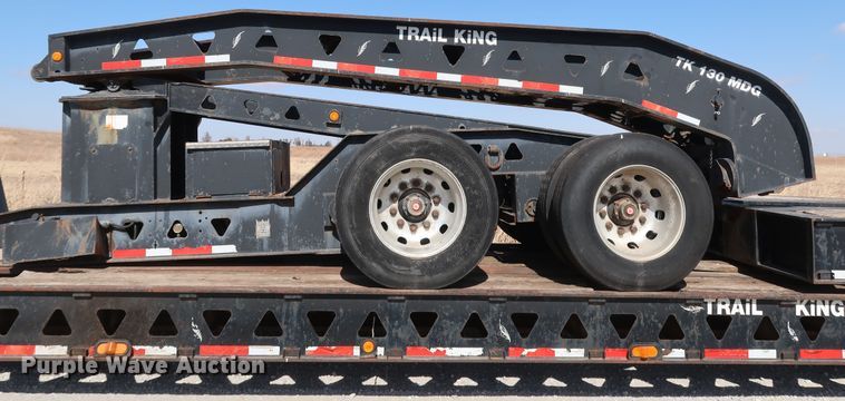 image for item IY9107 1998 Trail King TK130MDG-663  lowboy equipment trailer