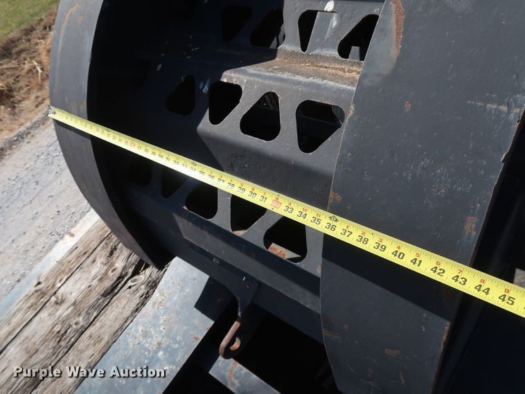 image for item IY9107 1998 Trail King TK130MDG-663  lowboy equipment trailer