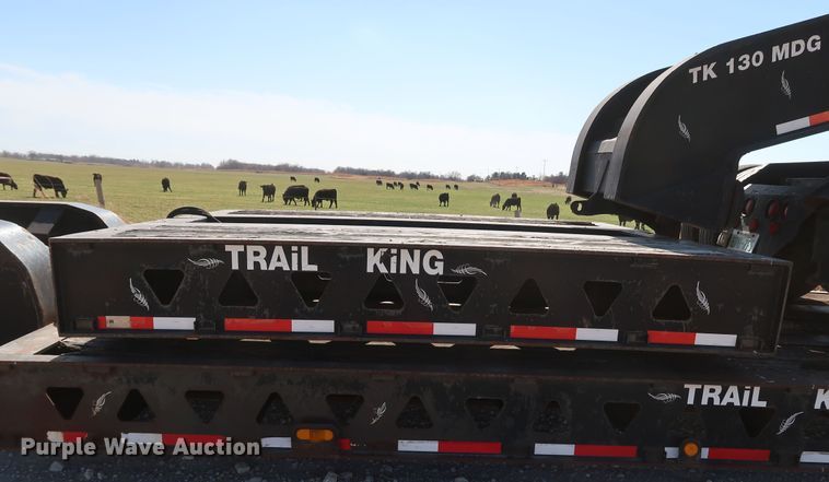 image for item IY9107 1998 Trail King TK130MDG-663  lowboy equipment trailer