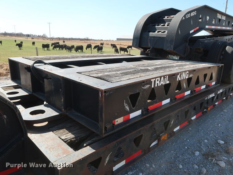 image for item IY9107 1998 Trail King TK130MDG-663  lowboy equipment trailer