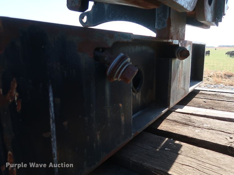 image for item IY9107 1998 Trail King TK130MDG-663  lowboy equipment trailer