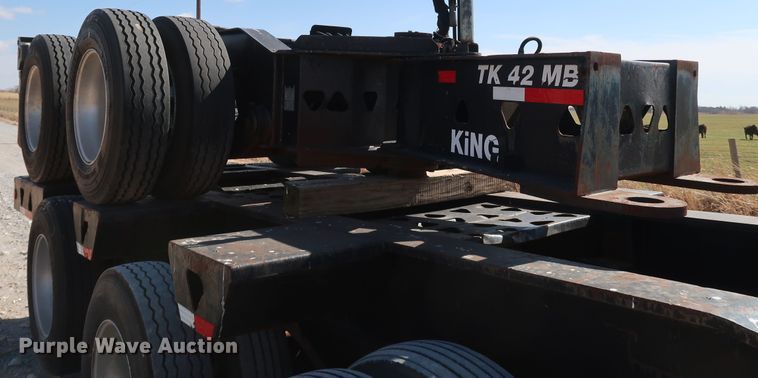 image for item IY9107 1998 Trail King TK130MDG-663  lowboy equipment trailer