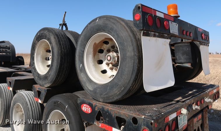 image for item IY9107 1998 Trail King TK130MDG-663  lowboy equipment trailer