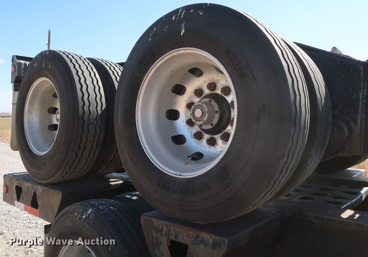 image for item IY9107 1998 Trail King TK130MDG-663  lowboy equipment trailer