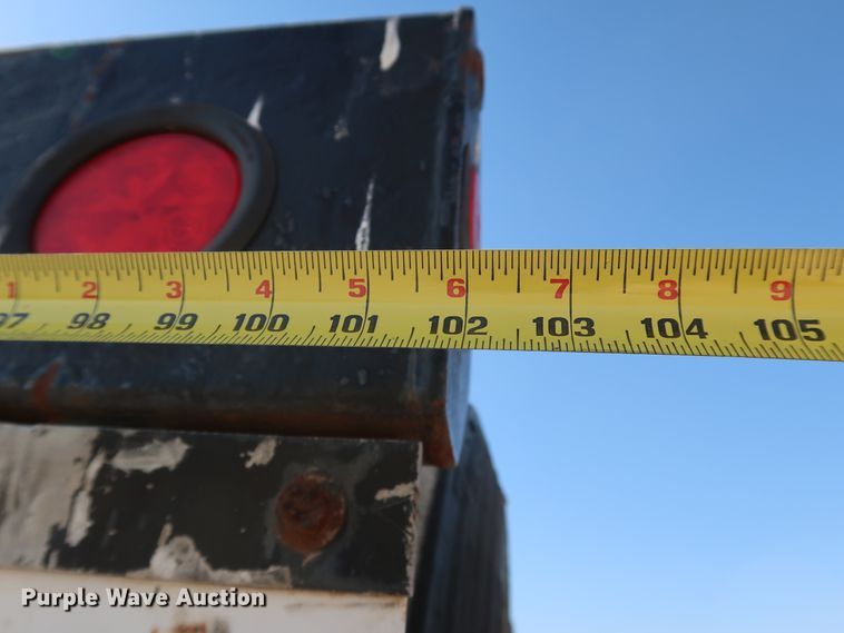 image for item IY9107 1998 Trail King TK130MDG-663  lowboy equipment trailer