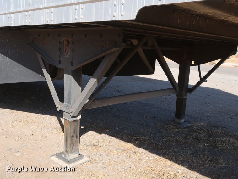 image for item IY9112 2012 Stoughton AVW-535T-S-C-AR  dry van trailer