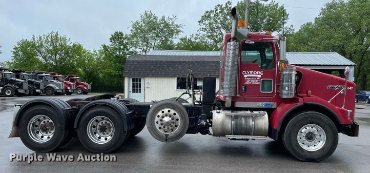 image for item JC9878 2006 Kenworth T800  semi truck