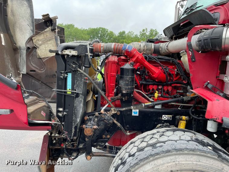 image for item JC9878 2006 Kenworth T800  semi truck