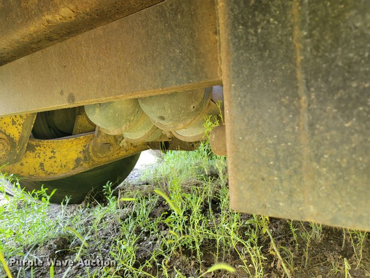 image for item JL9437 1997 Ledwell HT48X102  drop deck equipment trailer