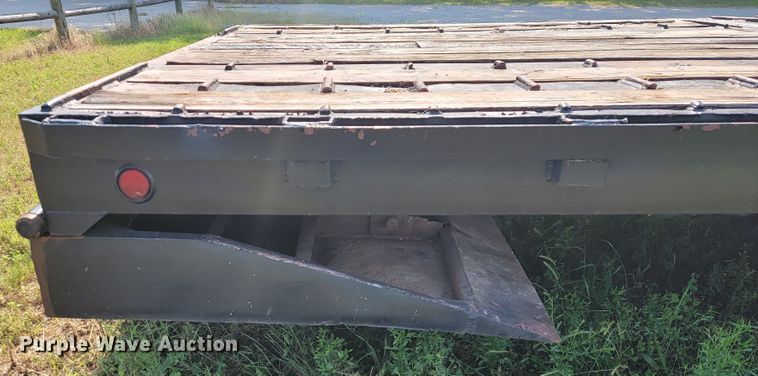 image for item JL9437 1997 Ledwell HT48X102  drop deck equipment trailer