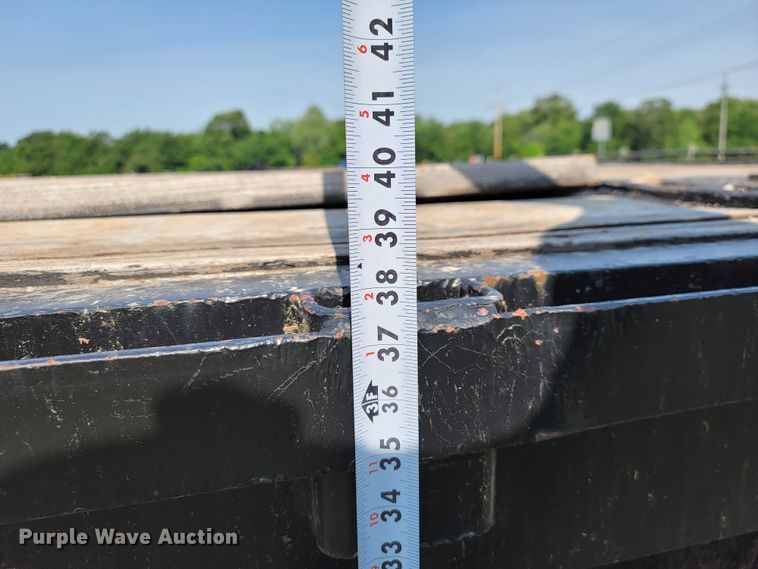 image for item JL9437 1997 Ledwell HT48X102  drop deck equipment trailer