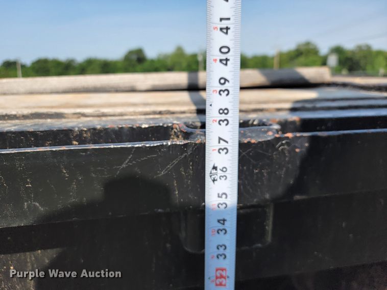 image for item JL9437 1997 Ledwell HT48X102  drop deck equipment trailer