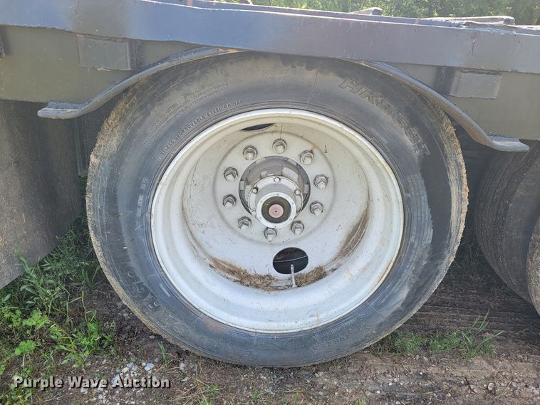 image for item JL9437 1997 Ledwell HT48X102  drop deck equipment trailer