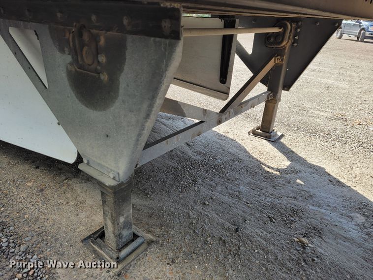 image for item JL9639 2017 Hyundai VC25300152-JSW  dry van trailer