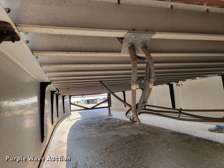 image for item JL9639 2017 Hyundai VC25300152-JSW  dry van trailer