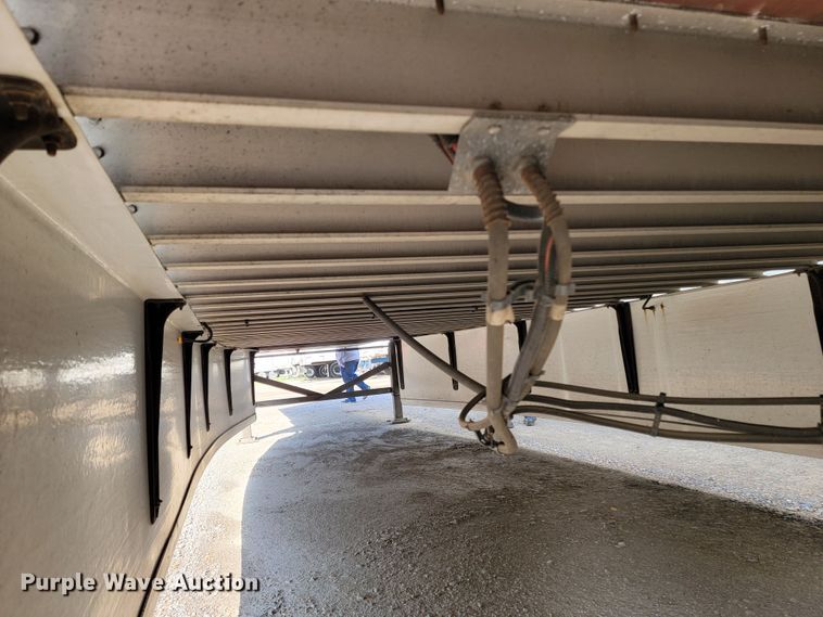 image for item JL9639 2017 Hyundai VC25300152-JSW  dry van trailer