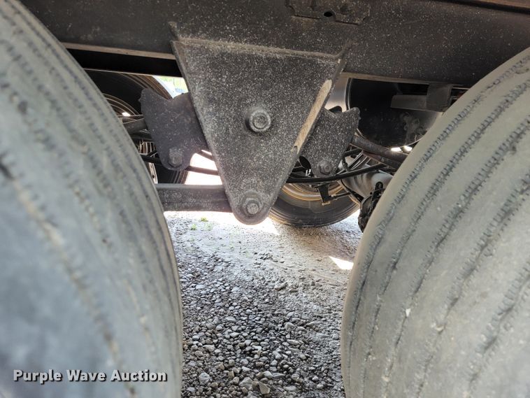 image for item JL9639 2017 Hyundai VC25300152-JSW  dry van trailer