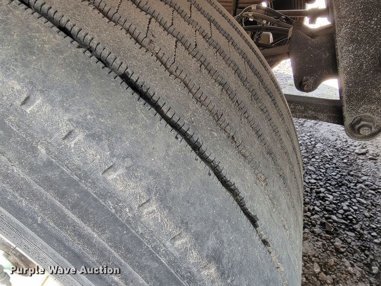 image for item JL9639 2017 Hyundai VC25300152-JSW  dry van trailer