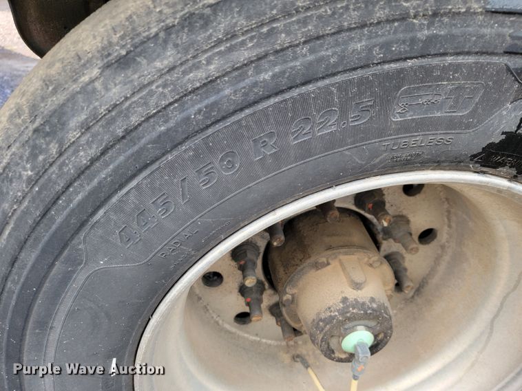 image for item JL9639 2017 Hyundai VC25300152-JSW  dry van trailer