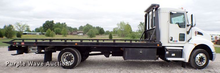 image for item JU9209 2018 Kenworth T370  rollback truck