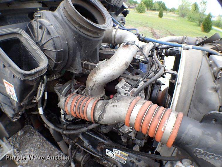 image for item JU9209 2018 Kenworth T370  rollback truck