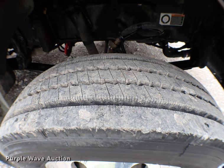 image for item JU9209 2018 Kenworth T370  rollback truck