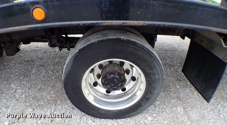 image for item JU9209 2018 Kenworth T370  rollback truck