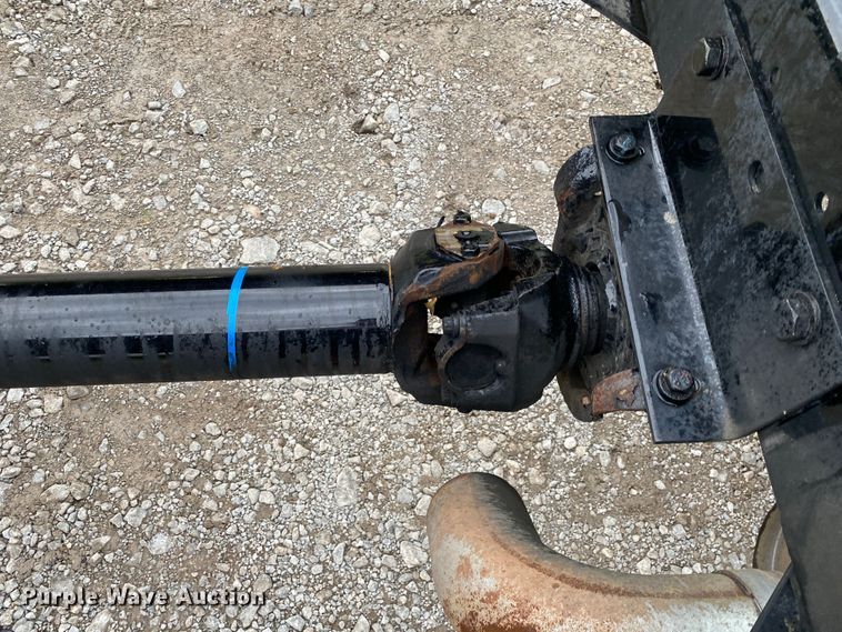 image for item JU9213 2007 Kenworth T300  truck cab and chassis