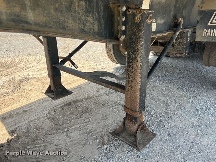 image for item KN9519 1999 East Manufacturing  end dump trailer