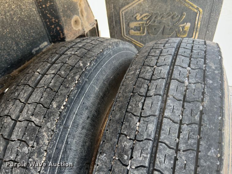 image for item KN9519 1999 East Manufacturing  end dump trailer