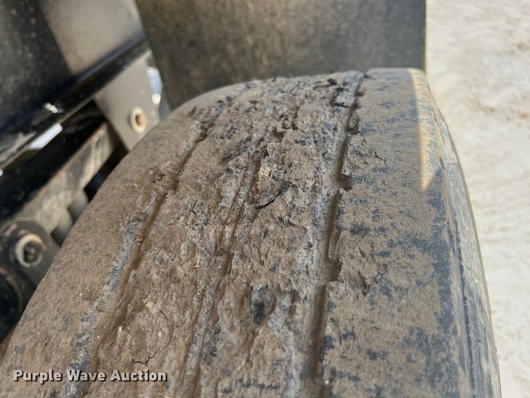 image for item KN9519 1999 East Manufacturing  end dump trailer