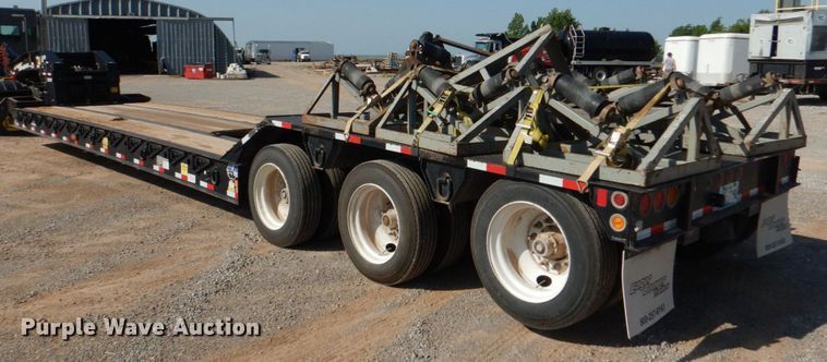image for item KP9070 2018 Eager Beaver 50GSL/3  lowboy equipment trailer