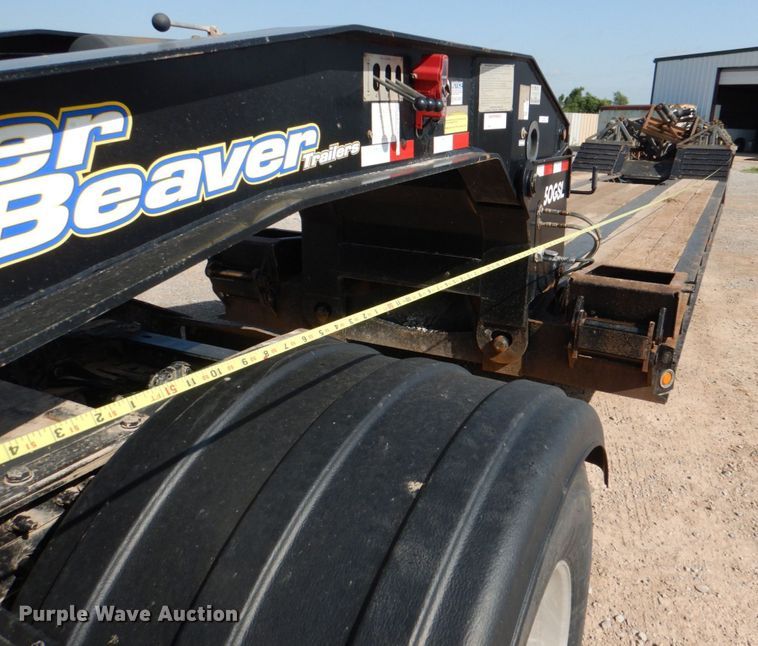 image for item KP9070 2018 Eager Beaver 50GSL/3  lowboy equipment trailer