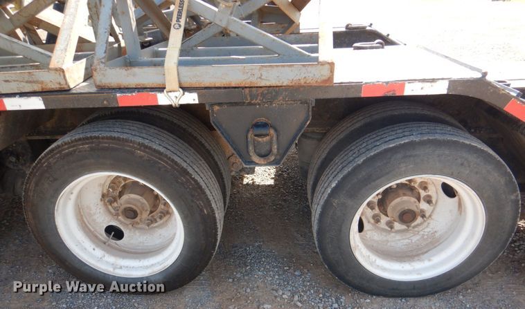image for item KP9070 2018 Eager Beaver 50GSL/3  lowboy equipment trailer